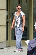 KATIE HOLMES Out and About in New York 09/15/2018