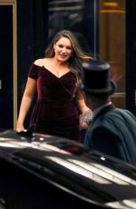KELLY BROOK Leaves Dorchester Hotel in London 09/10/2018