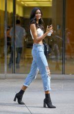 KELLY GALE at Victoria