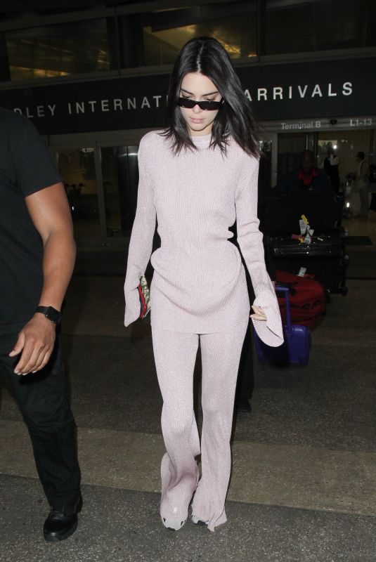 KENDALL JENNER at Los Angeles International Airport 09/28/2018