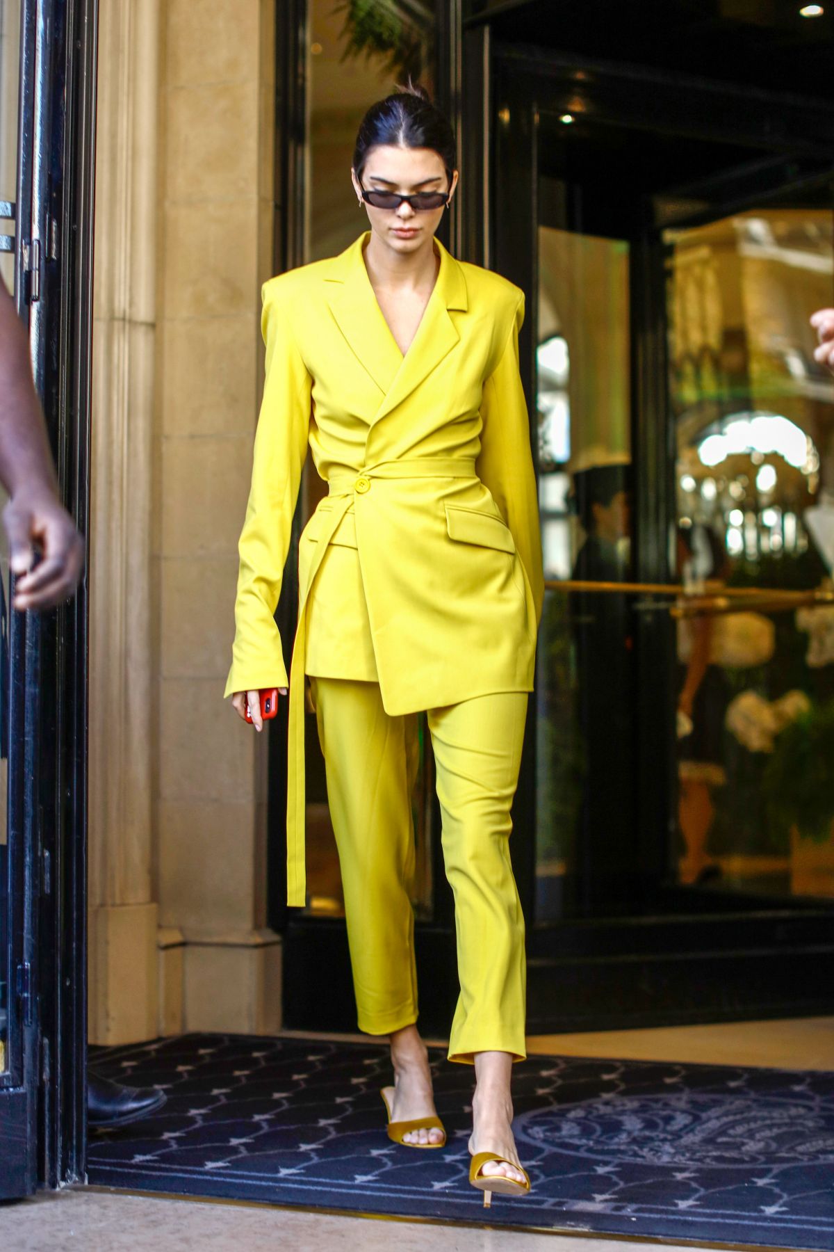 KENDALL JENNER Leaves Her Hotel in Paris 09/26/2018 – HawtCelebs