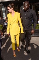 KENDALL JENNER Leaves L