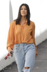 KOURTNEY KARDASHIAN Leaves a Studio in Calabasas 09/12/2018