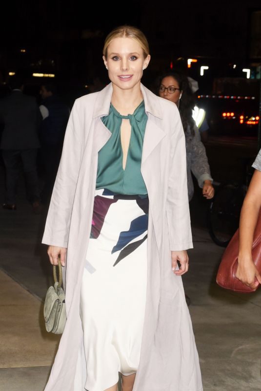 KRISTEN BELL Arrives at Her Hotel in New York 09/26/2018