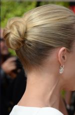 KRISTEN BELL at Emmy Awards 2018 in Los Angeles 09/17/2018