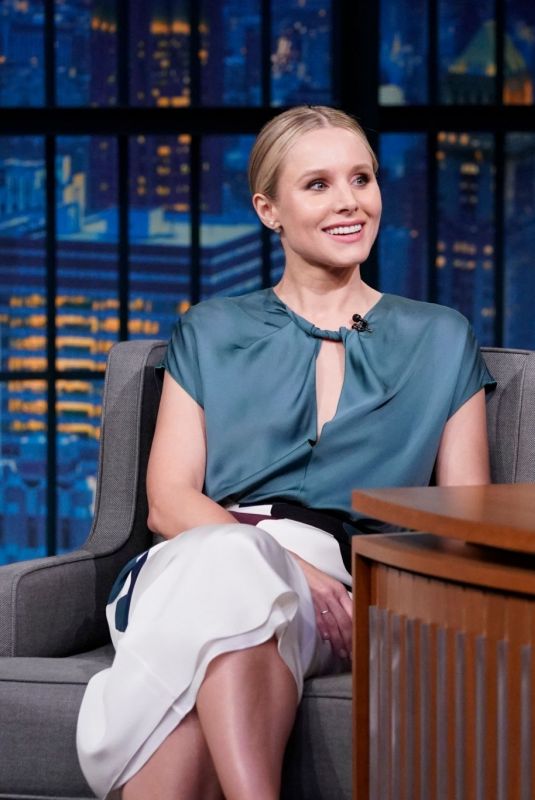 KRISTEN BELL at Late Night with Seth Meyers in New York 09/26/2018