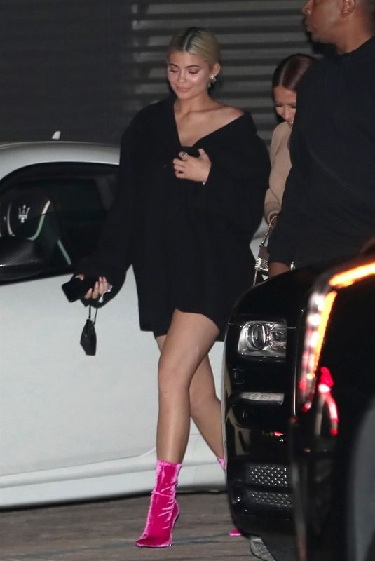 KYLIE JENNER Out for Dinner at Nobu in Malibu 09/16/2018