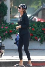 LISA RINNA Arrives at Yoga Class in Studio City 09/03/2018