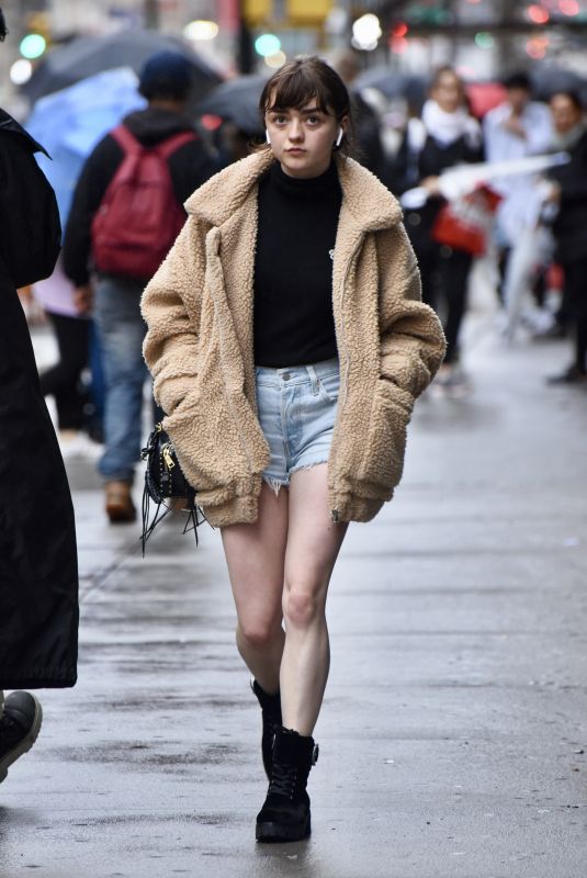 MAISIE WILLIAMS in Denim Shorts Oout in New York 09/10/2018