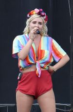 MATY NOYES Performs at Billboard Hot 100 Festival 08/19/2018