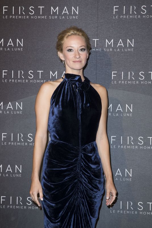OLIVIA HAMILTON at First Man Premiere in Paris 09/25/2018