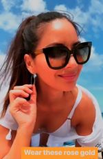 OLIVIA MUNN in Bikini in Hawaii 09/23/2018 Instagram Pictures