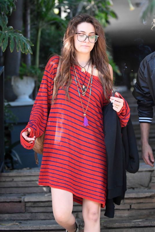 PARIS JACKSON Out and About in Los Angeles 09/21/2018