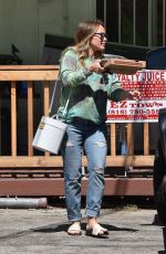 Pregnant HILARY DUFF Out for Pizza in Studio City 09/09/2018