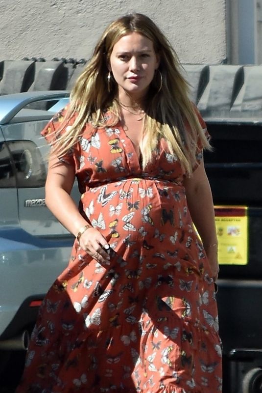 Pregnant HILARY DUFF Out in Sherman Oaks 09/29/2018