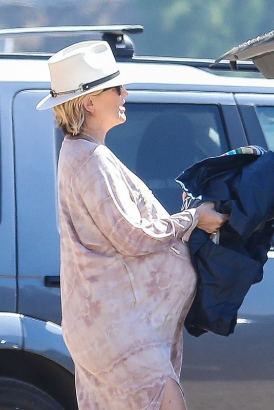 Pregnant KATE HUDSON at Soccer Practice in Malibu 09/23/2018
