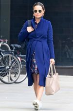 Pregnant PIPPA MIDDLETON Leaves a Gym in London 09/25/2018