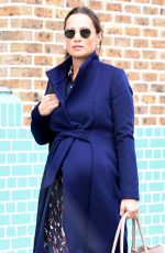 Pregnant PIPPA MIDDLETON Leaves a Gym in London 09/25/2018