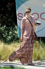 RACHEL MCADAMS Out and About in Los Angeles 09/13/2018
