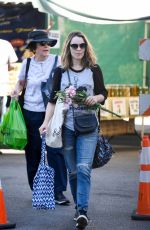 RACHEL MCADAMS Shopping at Farmers Market in Los Angeles 09/18/2018