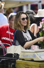 RACHEL MCADAMS Shopping at Farmers Market in Los Angeles 09/18/2018