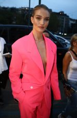 ROSIE HUNTINGTON-WHITELEY Arrives at Versace Show at Milan Fashion Week 09/21/2018