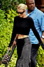 ROSIE HUNTINGTON-WHITELEY Leaves Lafayette Restaurant in New York 09/08/2018