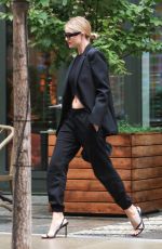 ROSIE HUNTINGTON-WHITELEY Out and About in New York 09/10/2018
