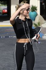 SAHAUNA SEXTON at a Dermatologist Office in Los Angeles 09/26/2018