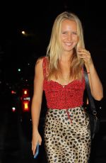 SAILOR BRINKLEY-COOK Leaves Carlyle Hotel in New York 09/25/2018