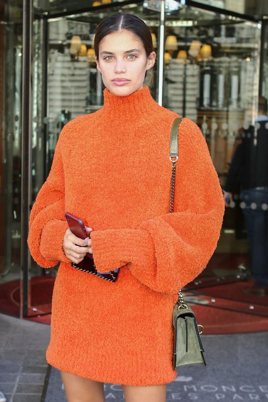 SARA SAMPAIO Out at Paris Fashion Week 09/26/2018