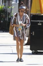 SARAH HYLAND Leaves a Yoga Class in Studio City 09/06/2018