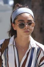 SARAH HYLAND Leaves a Yoga Class in Studio City 09/06/2018