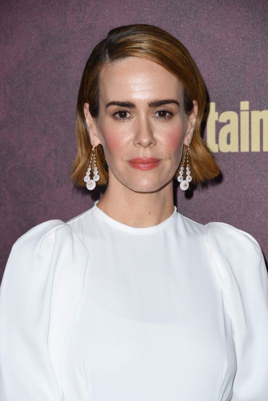 SARAH PAULSON at EW and L