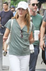 SELMA BLAIR at Farmer