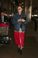 SUKI WATERHOUSE at Los Angeles International Airport 09/12/2018