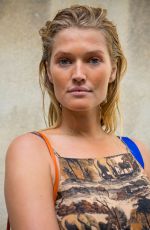 TONI GARRN Leaves Altuzarra Show at PFW in Paris 09/29/2018
