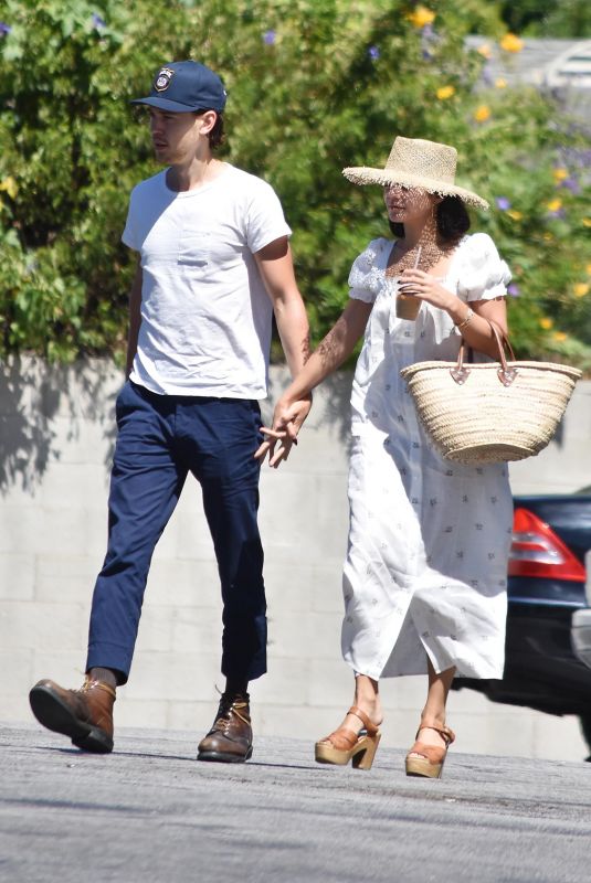 VANESSA HUDGENS and Austin Butler Out in Studio City 09/16/2018