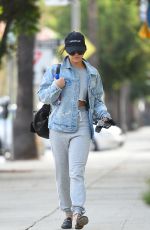 VANESSA HUDGENS Heading to Pilates Class in Los Angeles 09/28/2018