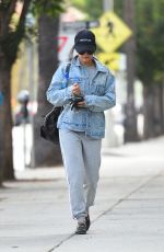 VANESSA HUDGENS Heading to Pilates Class in Los Angeles 09/28/2018