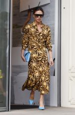 VICTORIA BECKHAM Leaves her Store in London 09/18/2018