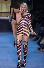 ZARA LARSON at Etam Fashion Show at PFW in Paris 09/24/2018