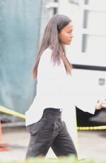 ZOE SALDANA Shopping at Whole Foods in Los Angeles 09/05/2018