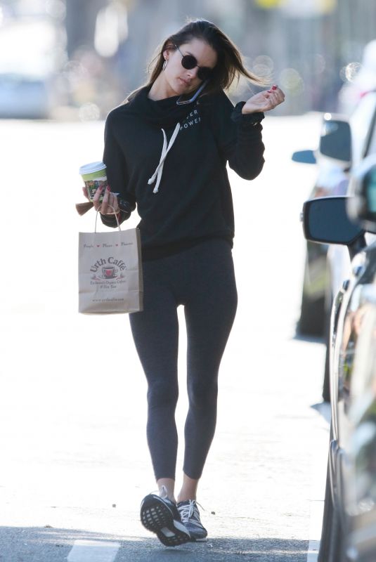 ALESSANDRA AMBROSIO Heading to a Yoga Class in Santa Monica 10/15/2018