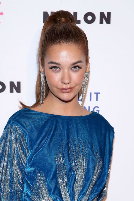 AMANDA STEELE at Nylon