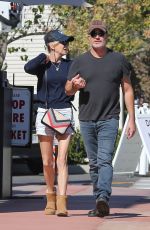 ANNA FARIS Out and About in Los Angeles 10/27/2018