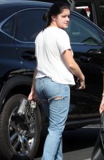 ARIEL WINTER Leaves Fred Segal in West Hollywood 09/27/2018