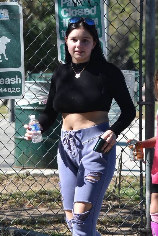 ARIEL WINTER Out at a Park in Los Angeles 10/20/2018