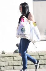 ARIEL WINTER Shopping for Pet Supplies in Hollywood 10/24/2018