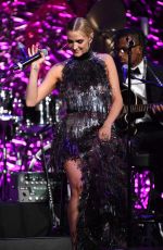 ASHLEE SIMPSON at Gabrielle’s Angel Foundation Angel Ball 2018 in New York 10/22/2018